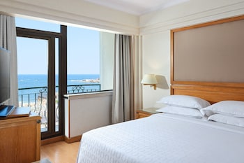 Junior Suite, 1 Queen Bed, Balcony, Sea View