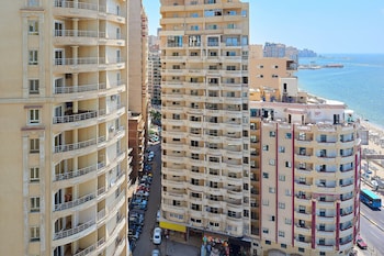 Room, 2 Twin Beds, Smoking, City View (Balcony)