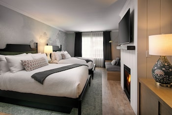 Standard Room, 2 Queen Beds, Patio