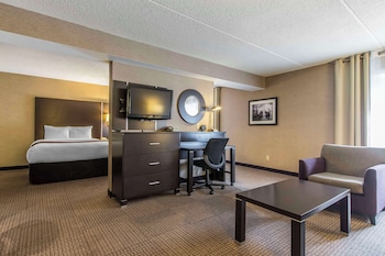 Suite, Multiple Beds, Non Smoking