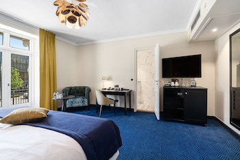 Superior Queen Room