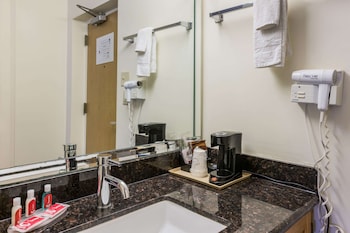 Standard Room, 2 Double Beds, Non Smoking