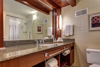 Standard Room, 1 Queen Bed