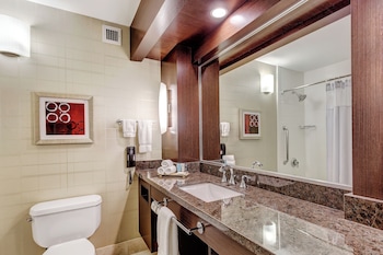 Standard Room, 1 Queen Bed