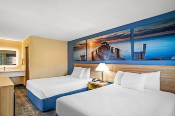 Room, 2 Queen Beds, Non Smoking (Second Floor)
