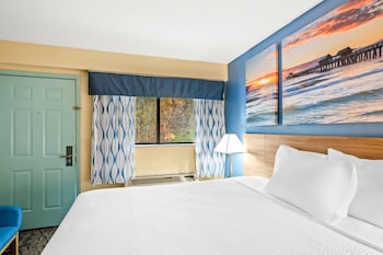 Room, 1 Queen Bed, Non Smoking (Second Floor)