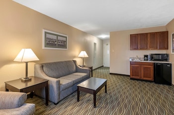 Suite, Multiple Beds, Non Smoking
