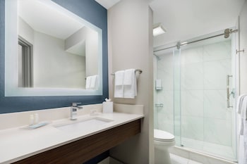 Suite, Multiple Beds