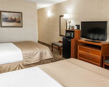 Room, 2 Queen Beds, Accessible, Non Smoking