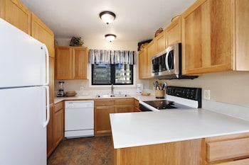 1 Bedroom, 1 Bath, Ocean View