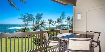 2 Bedrooms, 2 Bath Oceanfront
