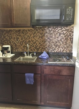 Suite, 2 Queen Beds, Non Smoking, Kitchenette