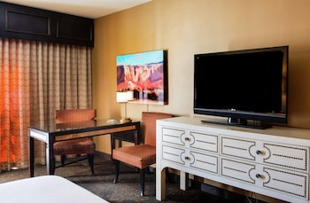 Deluxe Room, 2 Double Beds, Non Smoking, Allergy Friendly