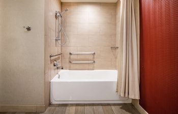 Room, 2 Double Beds, Accessible, Bathtub (Mobility)