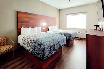 Standard Room, 2 Queen Beds, Non Smoking
