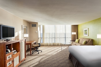 Premium Room, 1 King Bed, Corner