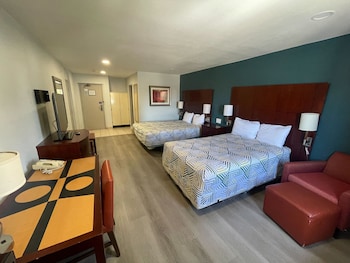 2 Double Beds, Non-Smoking