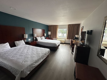 2 Double Beds, Non-Smoking