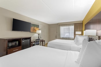 Standard Room, 2 Queen Beds, Smoking, Refrigerator & Microwave
