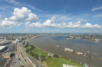 Deluxe Room, 2 Queen Beds, River View