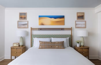 Family Suite, Multiple Beds, Accessible (Ocean View)