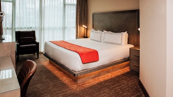 Deluxe Room, 1 King Bed