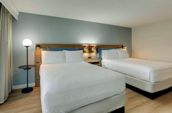 Deluxe Room, 2 Queen Beds