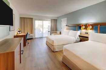 Deluxe Room, 2 Double Beds