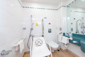 Standard Room, Multiple Beds, Accessible