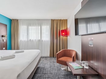 Family Room, 1 Double Bed with Sofa bed (1 Double bed and 1 Single sofa bed)