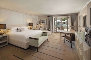 Paradise Pool Side, 1 King Bed