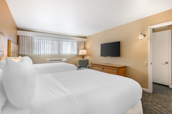 Standard Apartment, Multiple Beds, Non Smoking, Kitchen (Living Room, Full Kitchen)