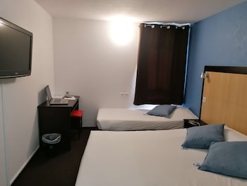 Standard Room, Multiple Beds