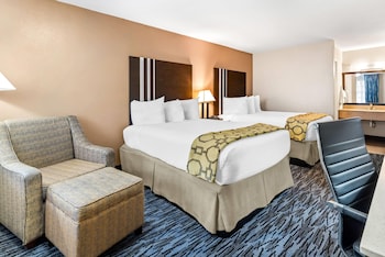Standard Room, 2 Double Beds, Non Smoking