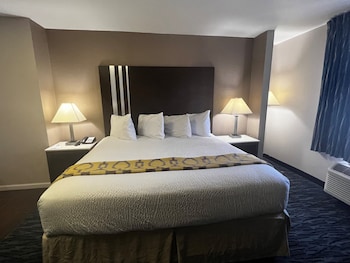 Family Suite, 1 Bedroom, Non Smoking (2 King Beds)