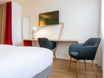 Standard Room, 1 Double Bed, Accessible, Non Smoking