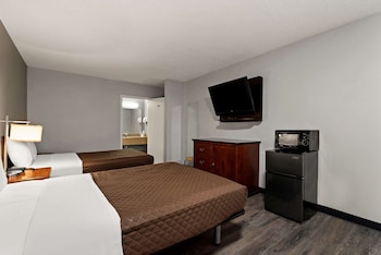 Standard Room, 2 Double Beds, Smoking