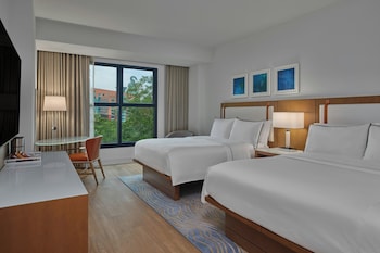 Room, 2 Queen Beds, Resort View