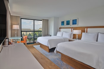 Deluxe Room, 2 Queen Beds, Resort View (Balcony)