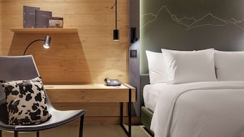 Executive Room, 1 King Bed, Non Smoking