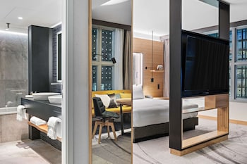Junior Suite, 1 King Bed