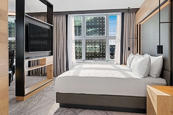 Junior Suite, 1 King Bed