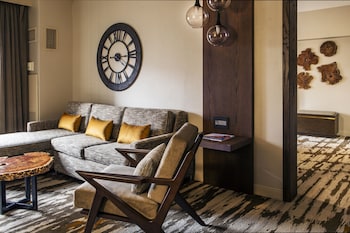Suite, 1 Bedroom, Accessible (Hearing)