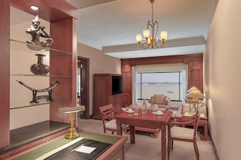 Junior Suite River View (Non-Smoking Room)