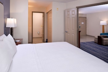 Suite, Accessible, Non Smoking (Hearing Impaired)