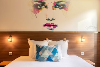 Standard Room, 1 Queen Bed, Non Smoking