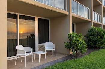 Suite, 1 Bedroom, Oceanfront (King)