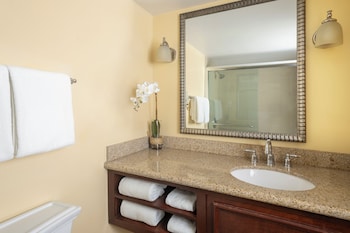 Suite, 1 Bedroom, Oceanfront (King)