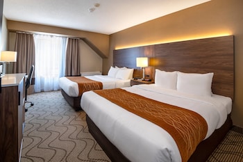 Standard room, 2 Queen Beds, Nonsmoking/Upper Floor