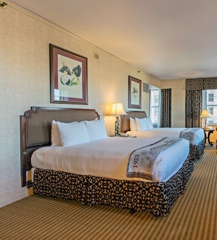 Deluxe Room, 2 Double Beds